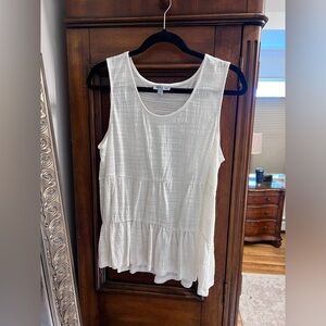 Chic White Sleeveless Tank Top like new